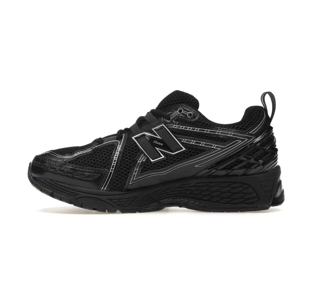 New Balance 1906R
Black Phantom